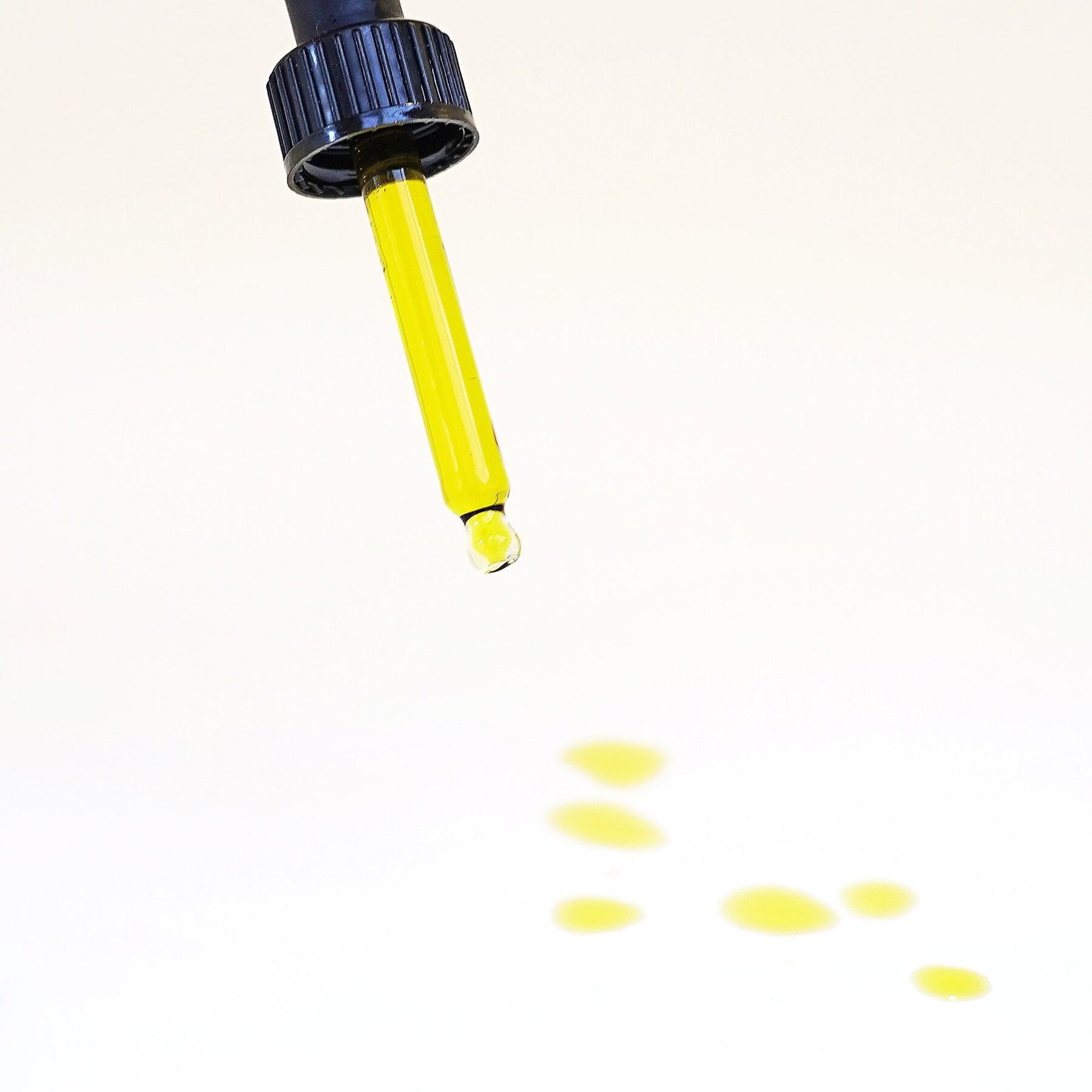 Simply Refine Overnight Super Serum - Image 2
